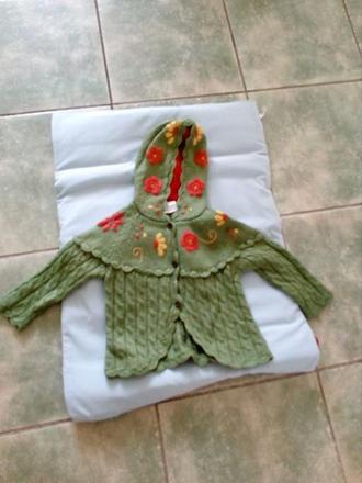 Dětský svetřík vel.86, next,86