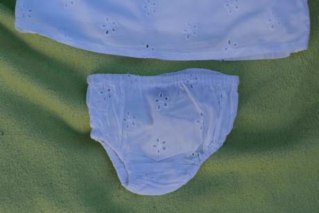 Vyšívané bílé šatičky + spodní kalhotky, topolino,68