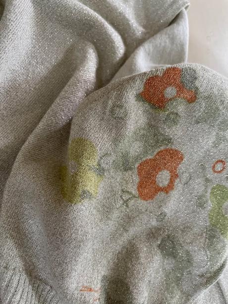 Zlatý třpyt svetřík, vel neuvedena nošen jako s/m, m