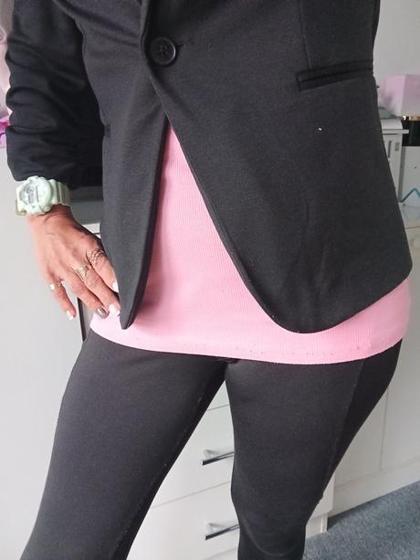 Krátké sako zn."blind date" vel."40/l", 40