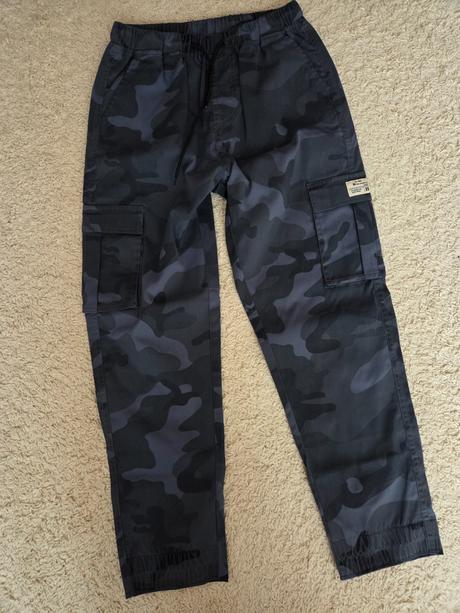 Pánské maskáčové cargo kalhoty, s