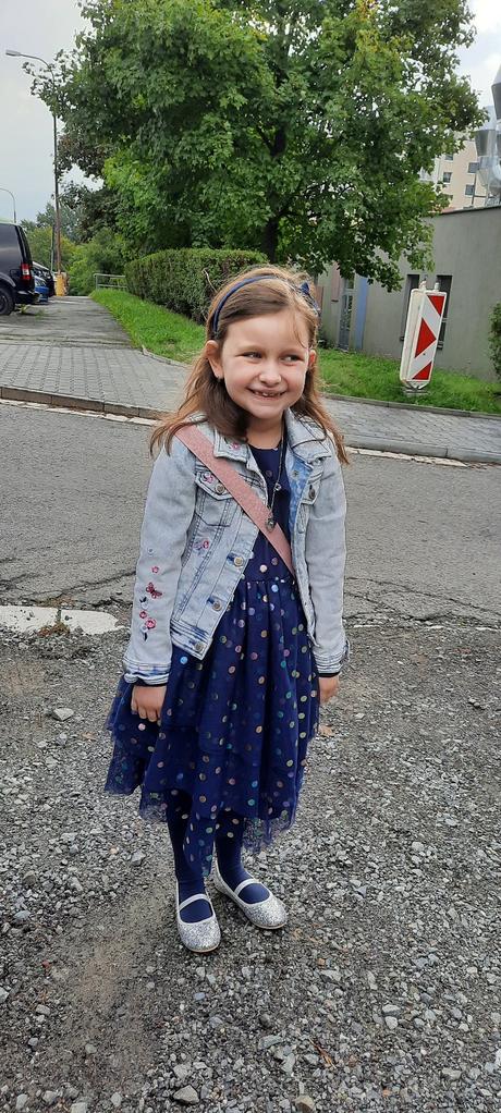 Tylové šaty s bohatou sukýnkou, h&m,128