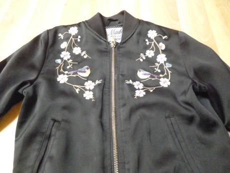 Krásná vyšívaná bunda vl. 5-6, f&f,116