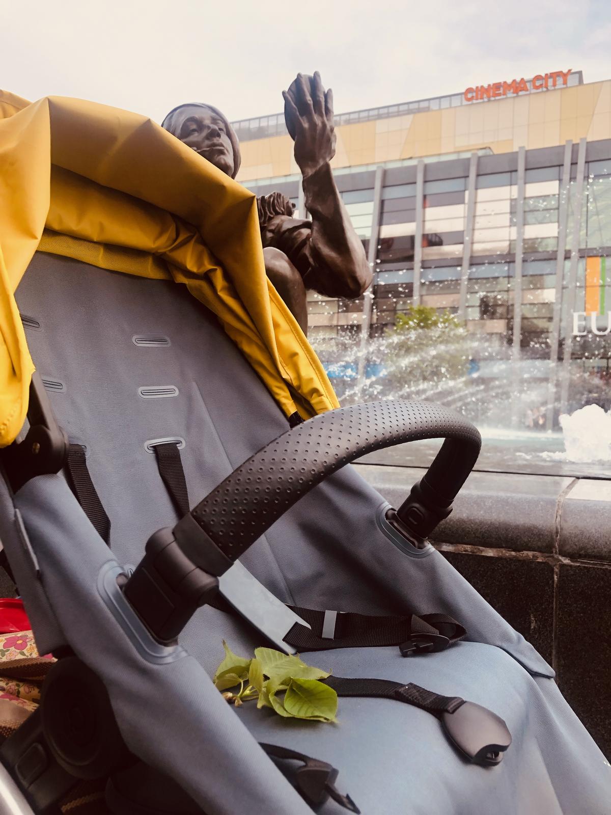 Image title Image title