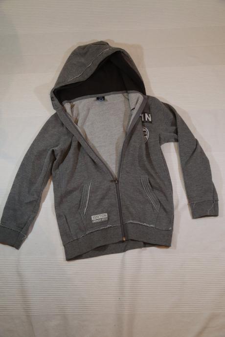 Mikina s kapucí, dognose,152