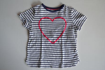 Bavlněné tričko se srdíčkem, marks & spencer,110