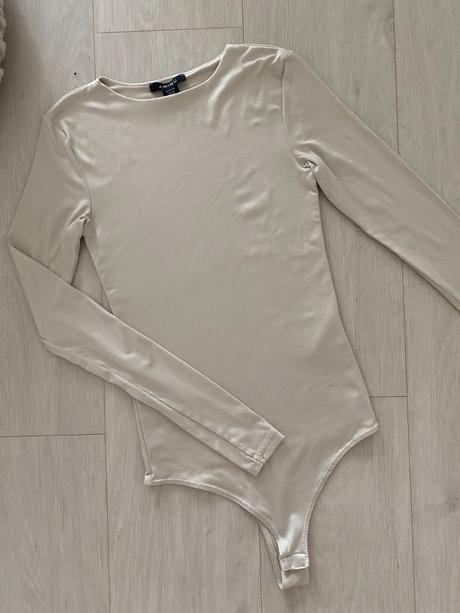 3 ks body amisu, vel. xxs, xs