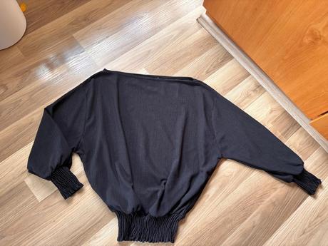 Blůzka, lipsy london,40