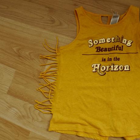 Zlute tilko na leto s trasnemi vel. 146/152, c&a,146