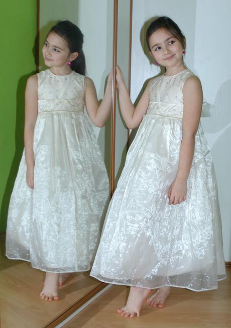 Slavnostní sváteční společenské šaty družička, 128