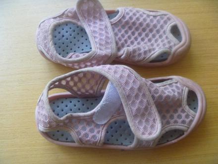 Světle růžové barefoot látkové sandály vel. 29, 29