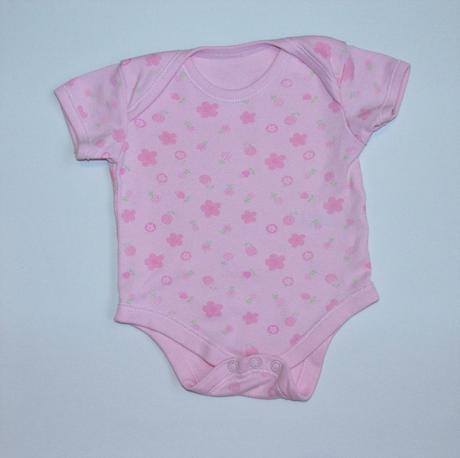 C372 dívčí body vel. 62, 62