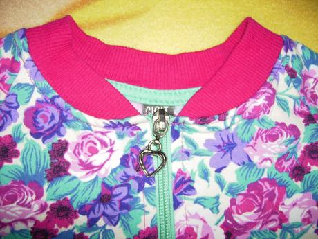 Mikinka růžičková vel.2-3 roky, 98