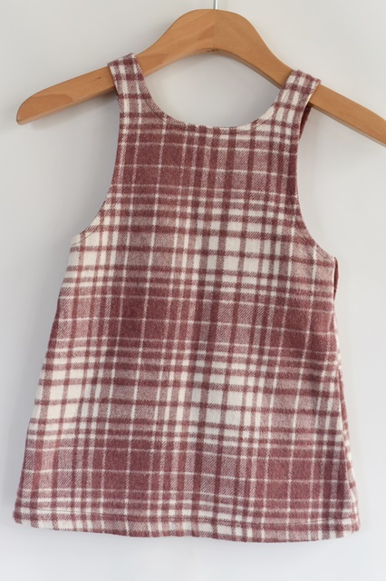 Šatovka vel. 18 - 24 m, nutmeg,92