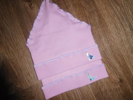 Šátky pro dvojčata, 110