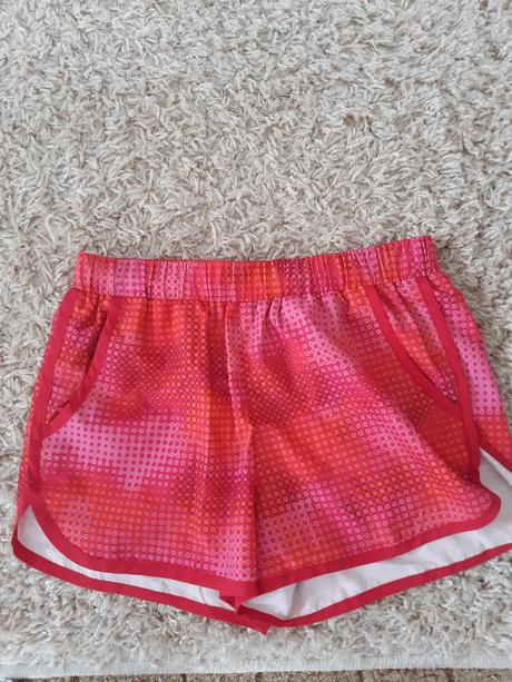 Šortky, tchibo,146