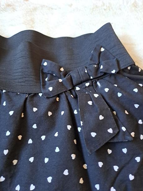 Srdíčková sukně s mašlí 128/134 na gumu, 128