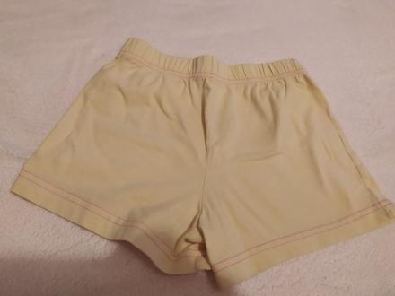 Kraťasy vel. 3-4 roky, 104