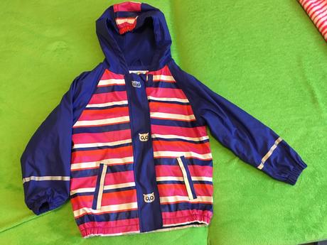 Nepromokava bunda, lupilu,110