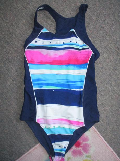 Nové celkové plavky 128/134-140, 134