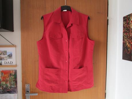 Pěkná tm. červená lehká vesta, vel. 46 (xl), 46