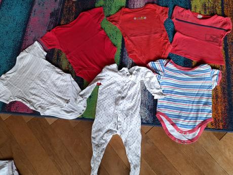 Mix oblečení,balík bodýčka,trička,overal, 68–80