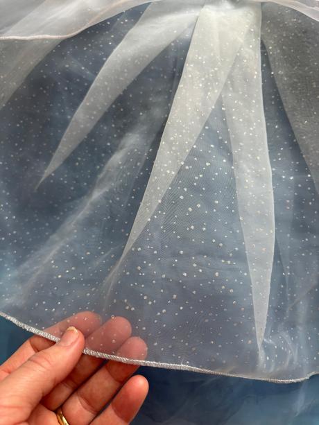 An11/ kostým delux popelka - v.104 zn. disney, 