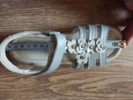 Slavnostní sandály vel. 28, ricosta,28