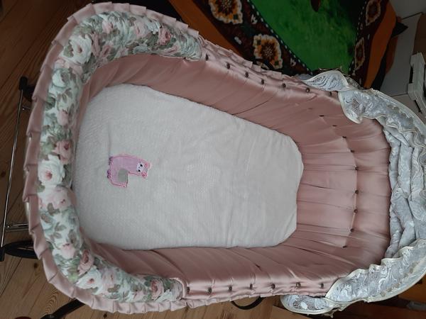 Hartan Xperia GTS ke krásnému, neskladnému retro hlubokému kočárku. Vybrala jsem dobře?