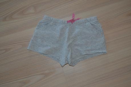 Šortky, h&m,104