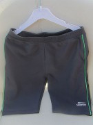 Sportovní elastické kraťasy, slazenger,146