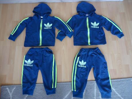 2 teplákové soupravy, 92