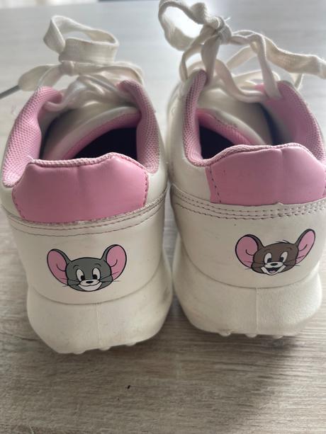 Bile tenisky vel.32, 32