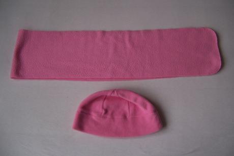 Čepice a šála, 116