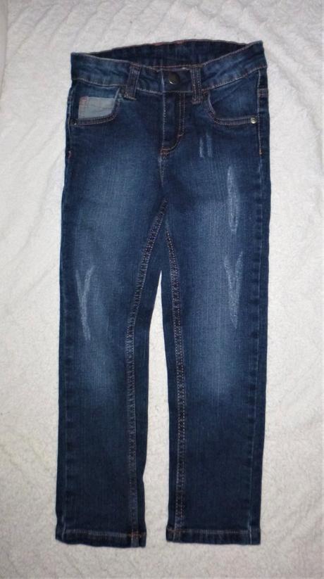 Džíny klučičí vel.110-116 hubenější postava, lupilu,110