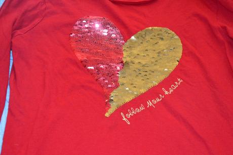 146 152 triko dlouhý rukáv s měnícím srdcem, lindex,152