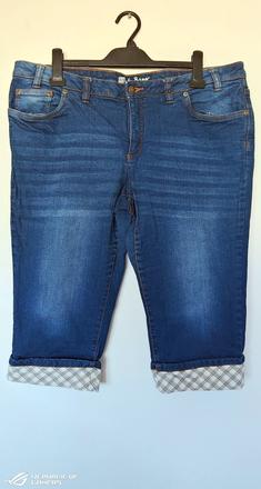 Kraťasy, bonprix,48