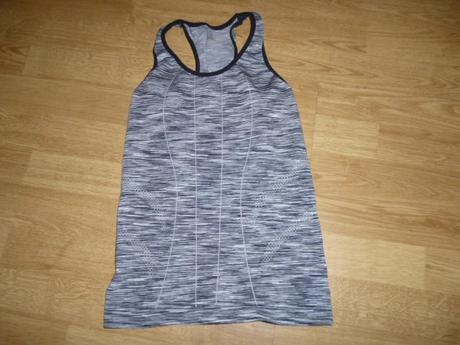 Sportovní tílko vel.s-m pro maminy, s