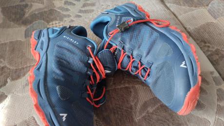 Pěkné turistické boty 35,mckinley, v záruce.noseny, mc kinley,35