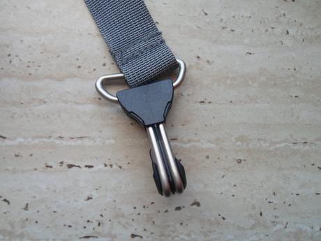 Littlelife růžový fialový dětský vodící batoh batů,