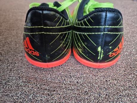 Sálové sportovní boty/kopačky adidas vel. 32, adidas,32