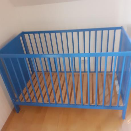 Prodám dětskou postýlku, šířka (cm): 65,délka (cm): 120