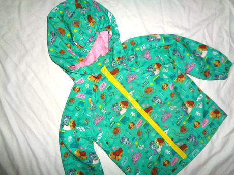 Kouzelná zelená nepromokavá bunda s pejsky, disney,92