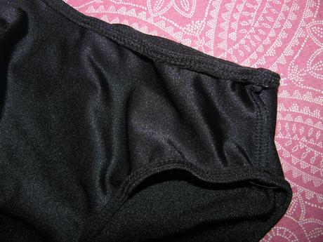 Dívčí elastický gymnastický, taneční, baletní dres, 110