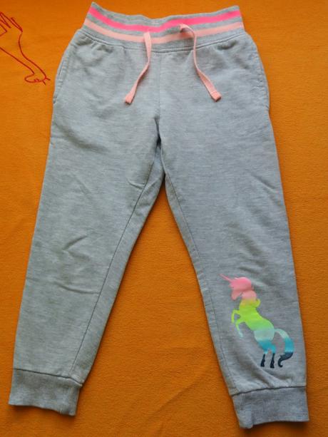 Tepláky s koníkem, pepco,104