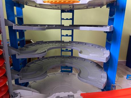 Hot wheels city supergaraz, 