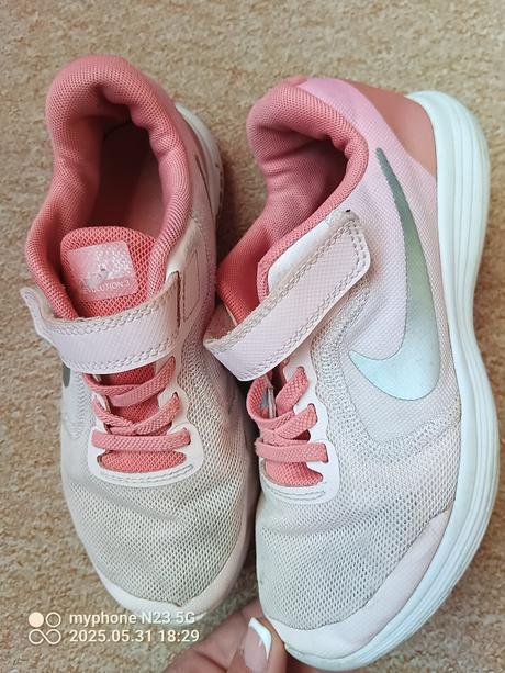Tenisky zn."nike" vel."33", nike,33