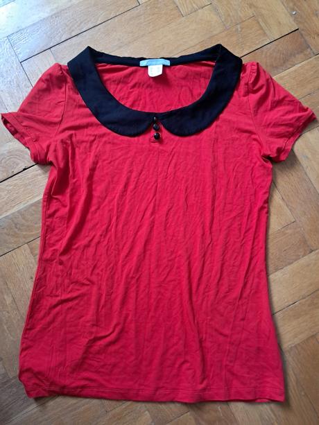 Červený top z viskozy, 40