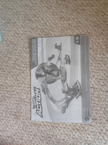 Dráha hot wheels - kdo s koho, 