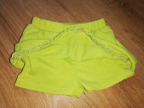 Kraťásková sukýnka, 86